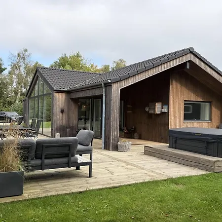 Pirka - 500m From The Sea By Interhome Bøtø By